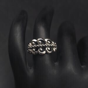 Avon 1977 French Filigree Ring Silver Tone Size 5.25